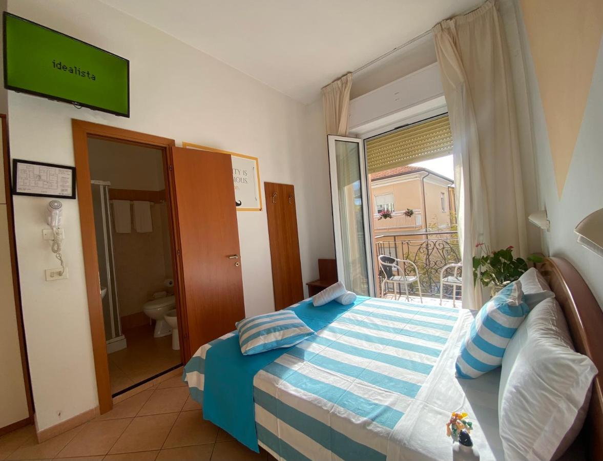 Hotel Villa Caterina Rimini Dış mekan fotoğraf