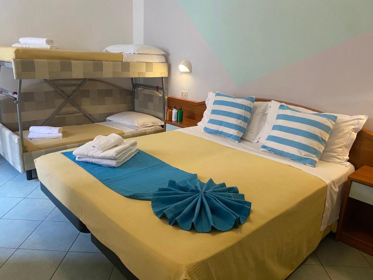 Hotel Villa Caterina Rimini Dış mekan fotoğraf