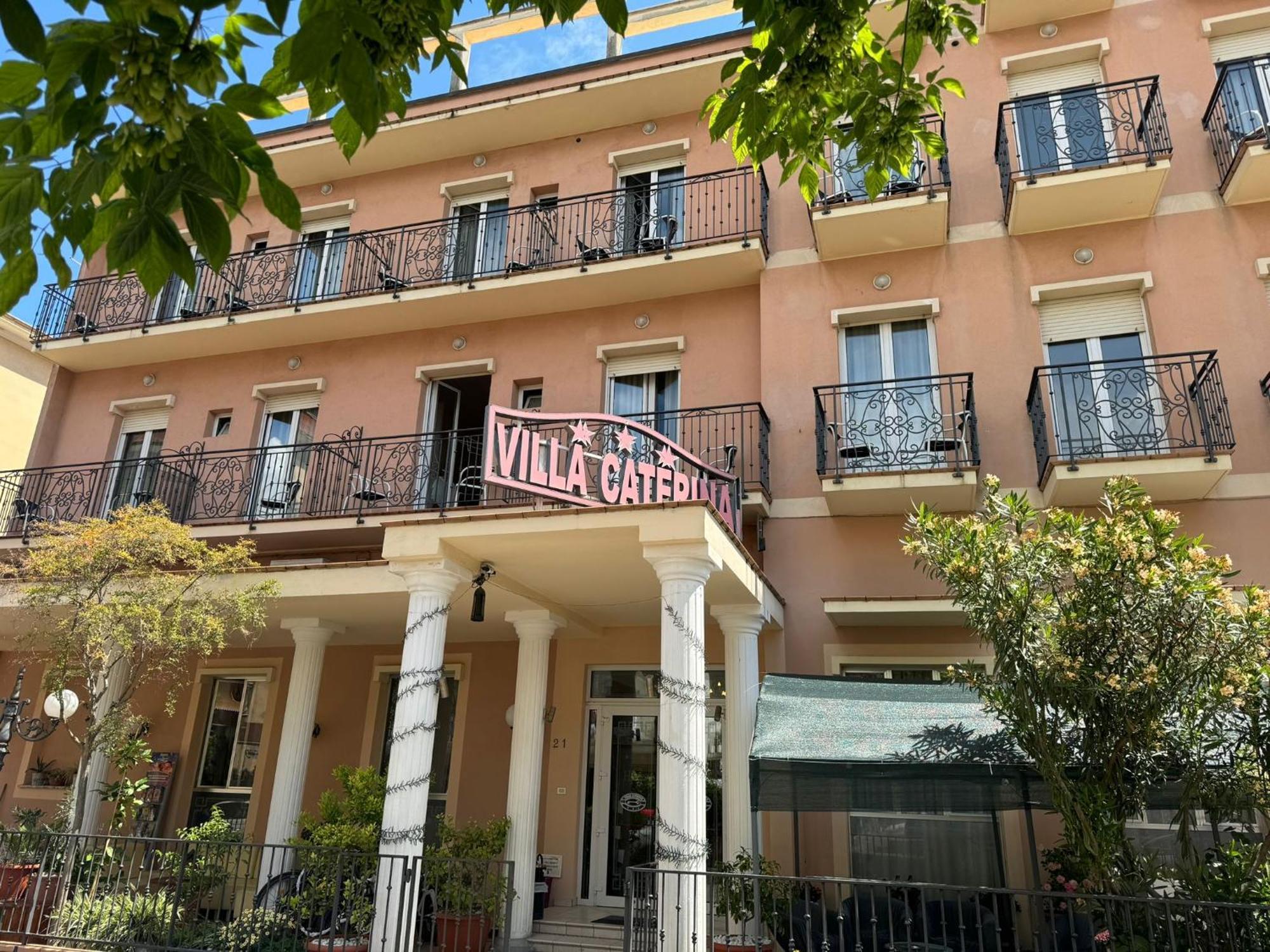 Hotel Villa Caterina Rimini Dış mekan fotoğraf
