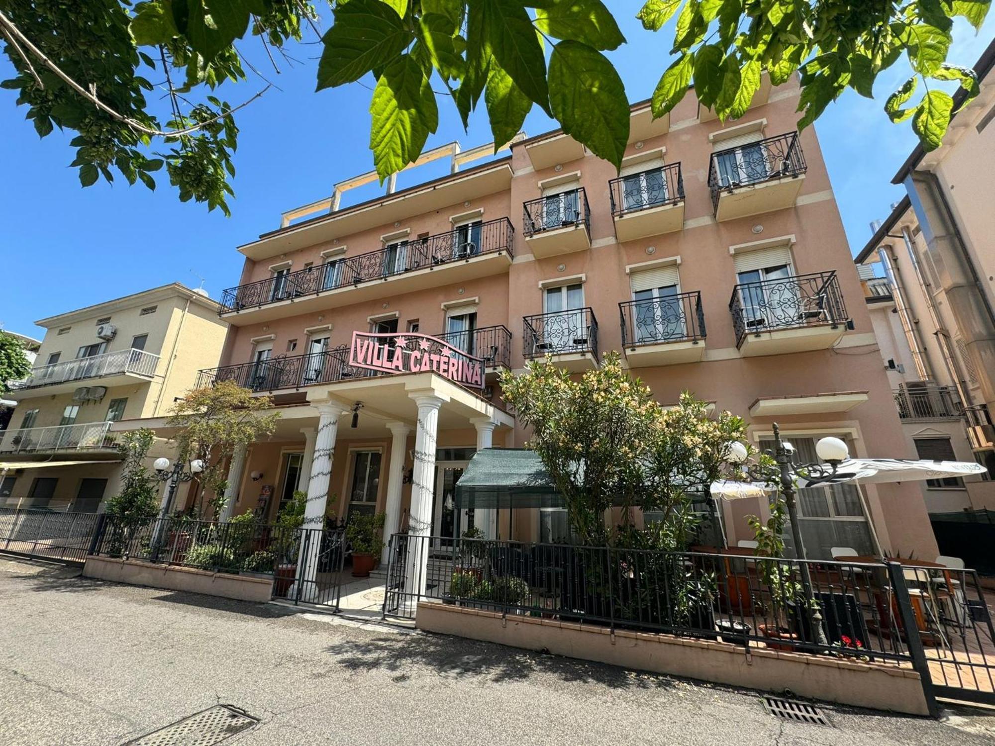 Hotel Villa Caterina Rimini Dış mekan fotoğraf