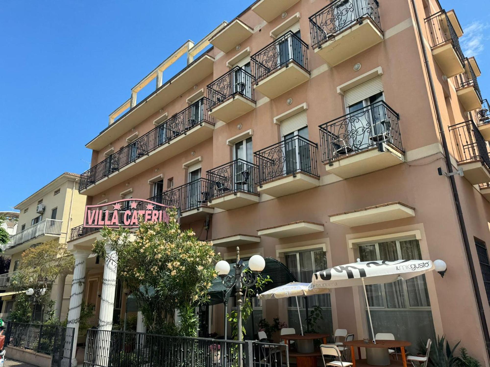 Hotel Villa Caterina Rimini Dış mekan fotoğraf