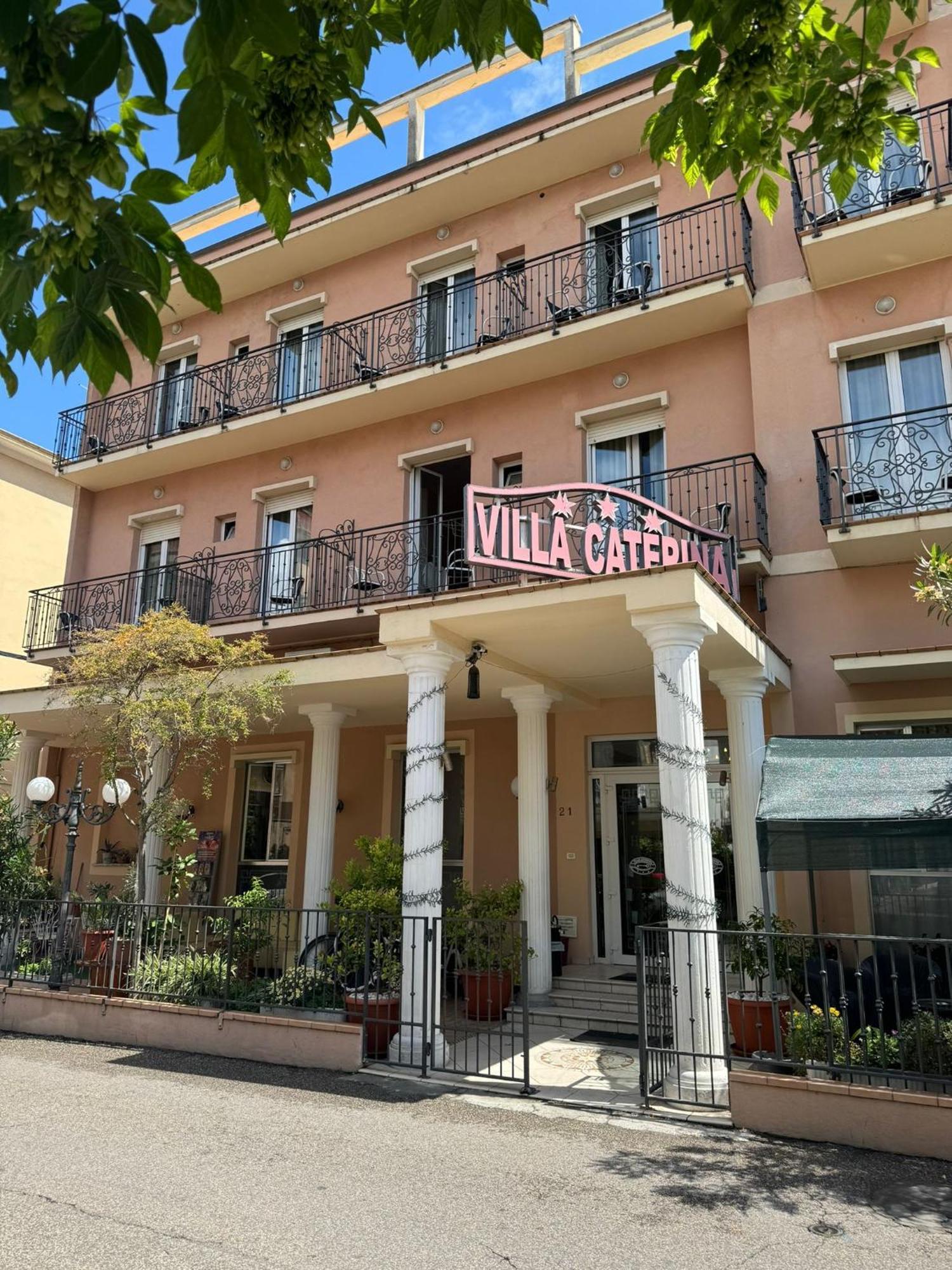Hotel Villa Caterina Rimini Dış mekan fotoğraf